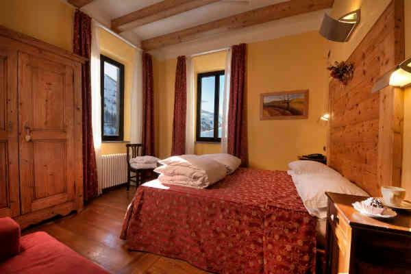 Re Delle Alpi Resort & Spa, 4 Stelle Superior La Thuile Ngoại thất bức ảnh